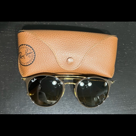 Ray-Ban Accessories - Ray Ban brown sunglasses